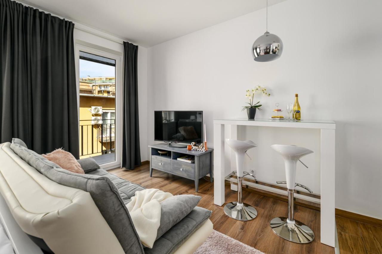 Leonardo50 Apartment Будапеща Екстериор снимка